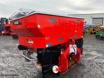 Pulvérisateur et distributeur à engrais KUHN AXIS 40.2