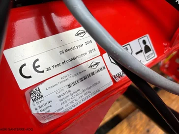 Pulvérisateur et distributeur à engrais KUHN AXIS 40.2