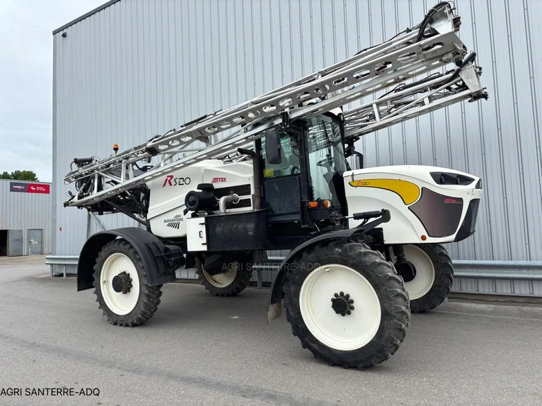 Pulvérisateur et distributeur à engrais ARTEC RS 20