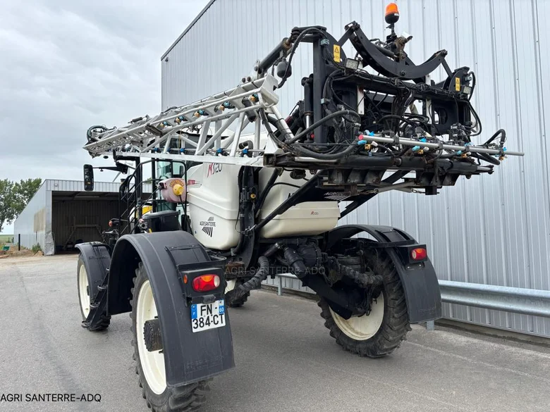Pulvérisateur et distributeur à engrais ARTEC RS 20