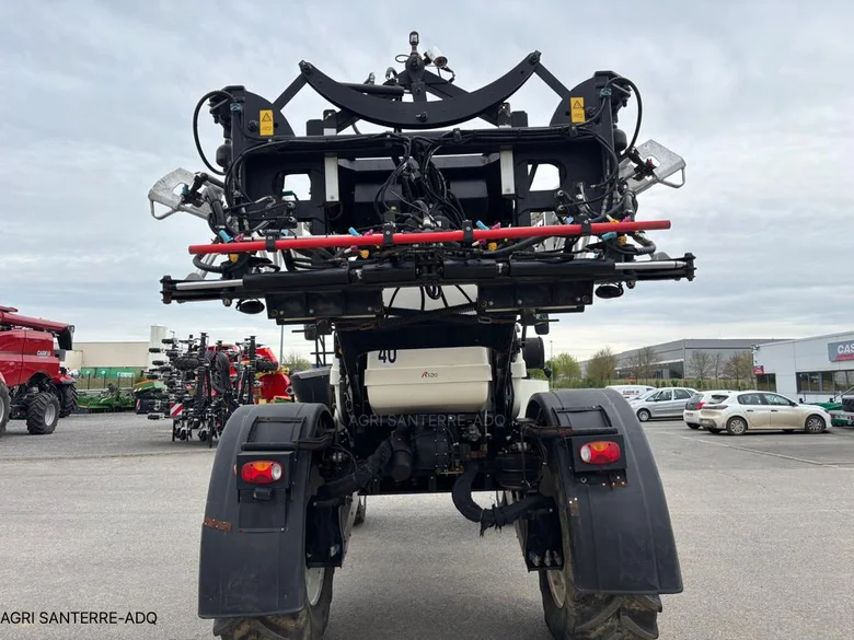 Pulvérisateur et distributeur à engrais ARTEC RS 20