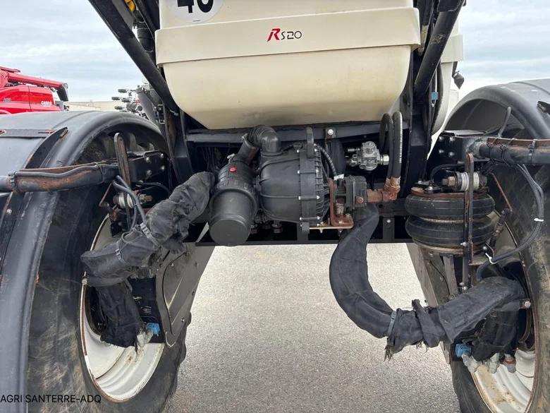 Pulvérisateur et distributeur à engrais ARTEC RS 20