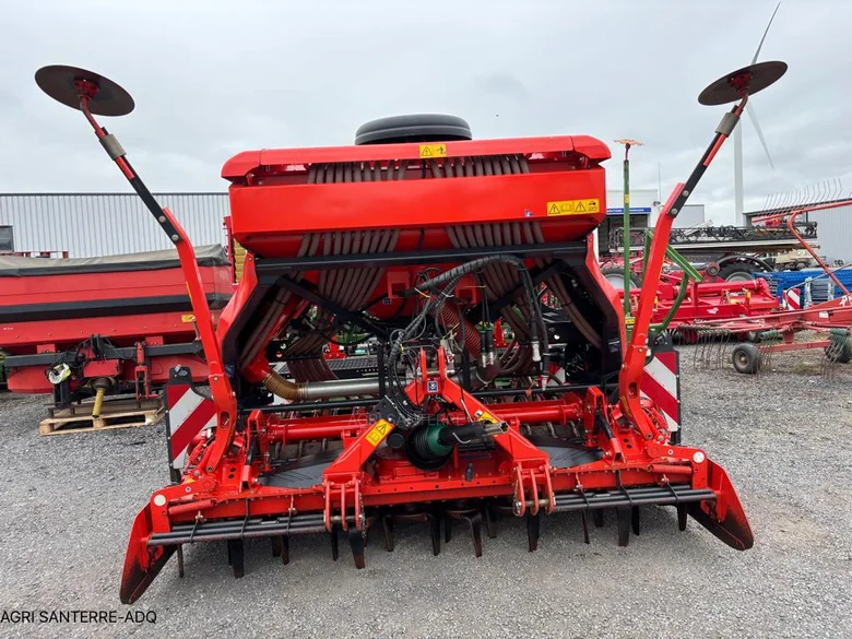 Semoir KUHN VENTA 3030