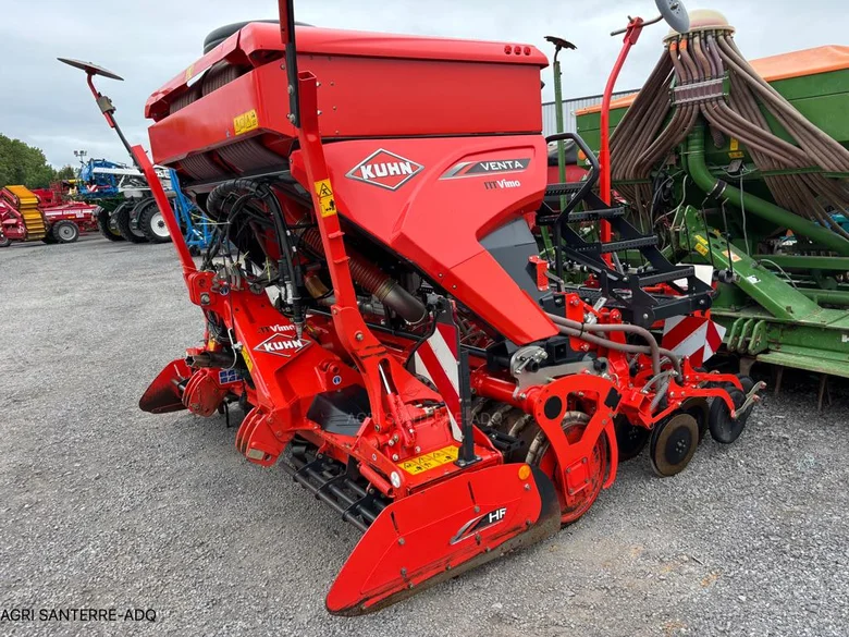 Semoir KUHN VENTA 3030