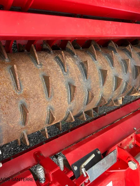 Semoir KVERNELAND E-DRILL