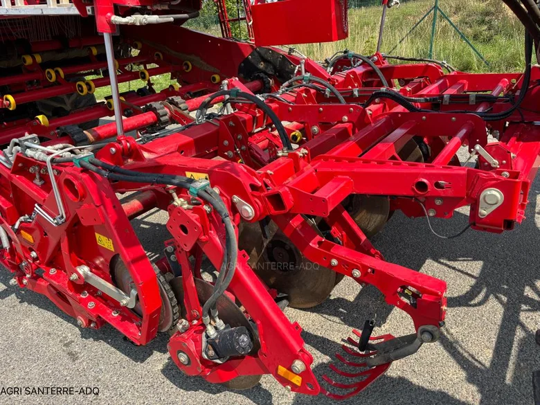 Arracheuse de pomme de terre GRIMME VARITRON