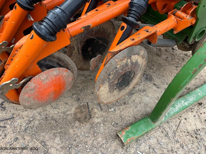 Semoir AMAZONE ADP 402