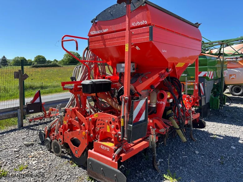 Semoir KUBOTA SD3301