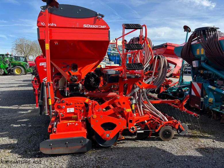 Semoir KUBOTA SD3301