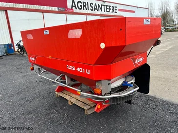 Pulvérisateur et distributeur à engrais KUHN AXIS 401 W