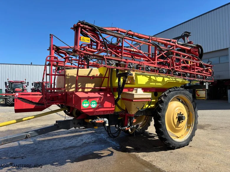 Pulvérisateur et distributeur à engrais VICON MANAGER LS 2504