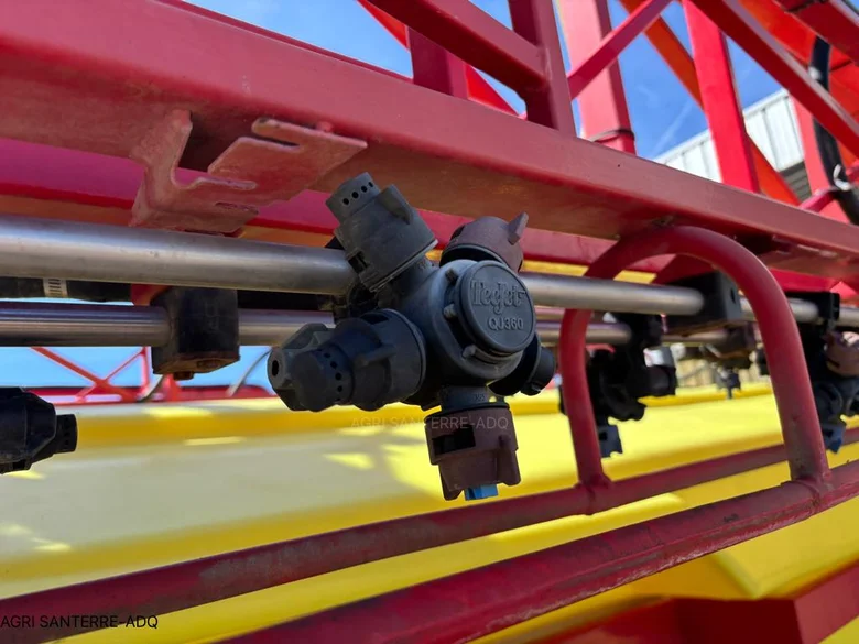 Pulvérisateur et distributeur à engrais VICON MANAGER LS 2504