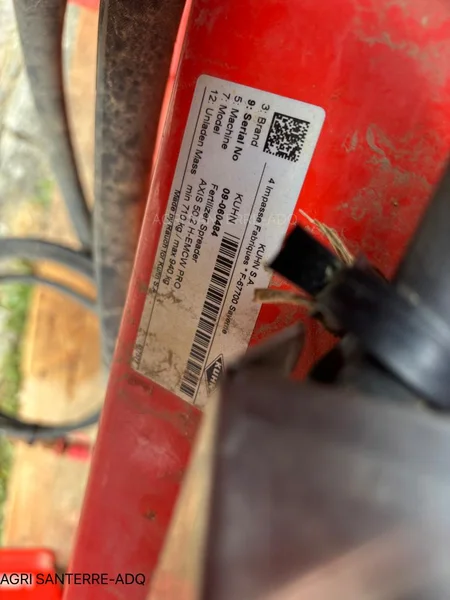 Pulvérisateur et distributeur à engrais KUHN AXIS 50.2 W