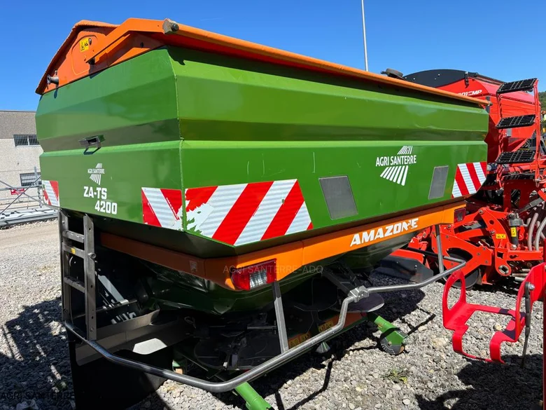 Pulvérisateur et distributeur à engrais AMAZONE ZA TS ULTRA 4200