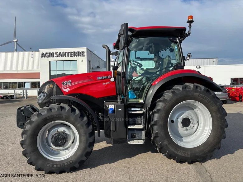 Tracteur CASE IH MAXXUM 135 MC
