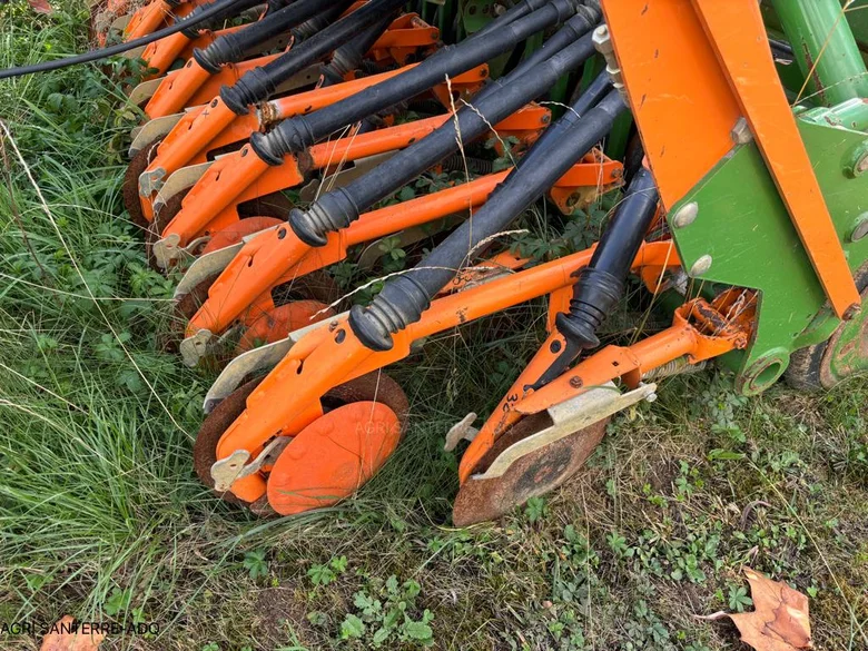 Semoir AMAZONE AD 403