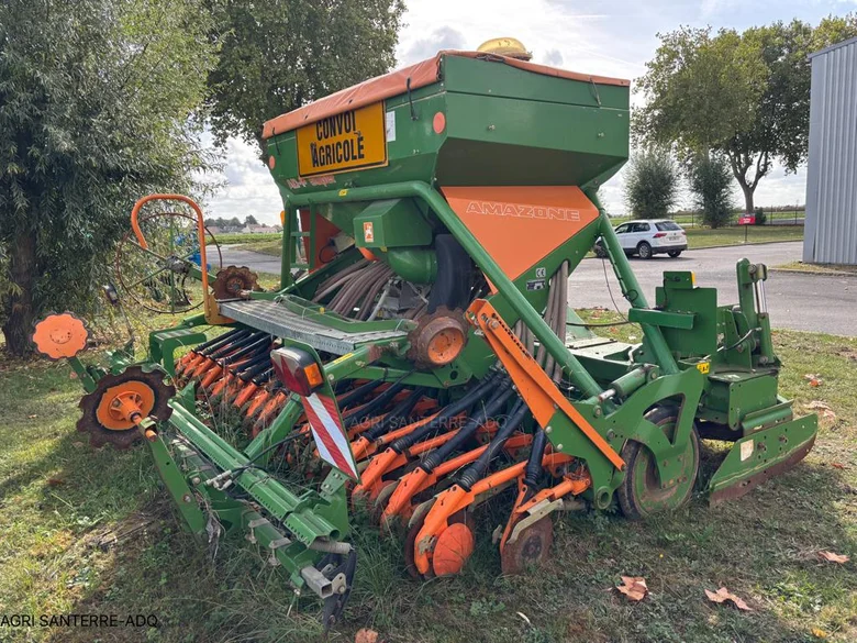 Semoir AMAZONE AD 403