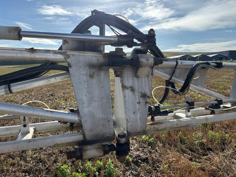 Pulvérisateur et distributeur à engrais EVRARD ALPHA