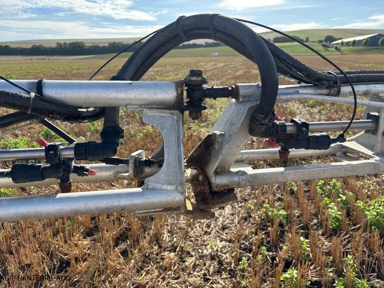 Pulvérisateur et distributeur à engrais EVRARD ALPHA