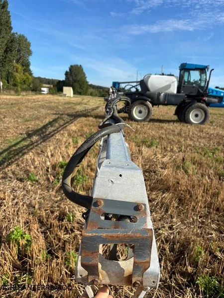 Pulvérisateur et distributeur à engrais EVRARD ALPHA