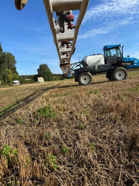 Pulvérisateur et distributeur à engrais EVRARD ALPHA