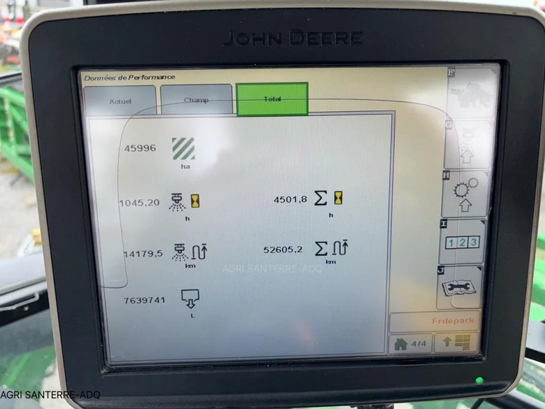 Pulvérisateur et distributeur à engrais JOHN-DEERE R4040