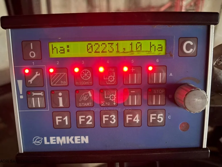 Semoir LEMKEN SOLITAIRE 8