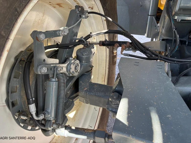 Pulvérisateur et distributeur à engrais EVRARD METEOR
