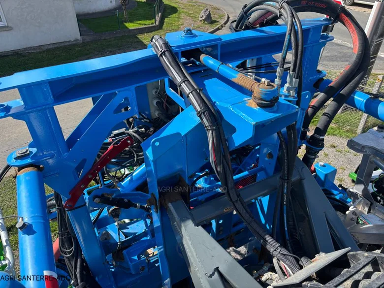 Pulvérisateur et distributeur à engrais EVRARD METEOR