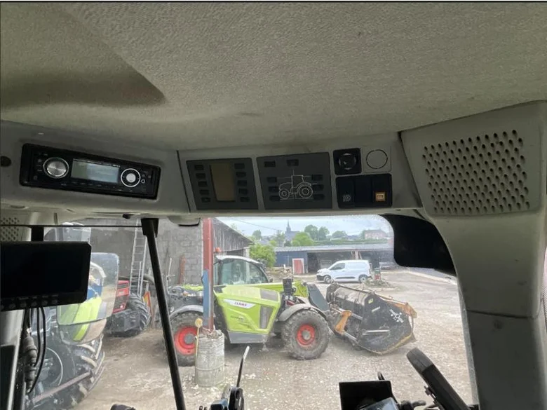 Tracteur CLAAS ARION 650