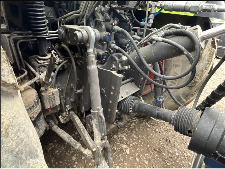 Tracteur CLAAS ARION 650