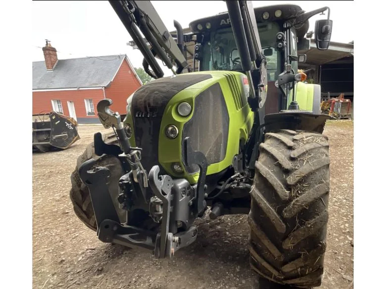 Tracteur CLAAS ARION 650