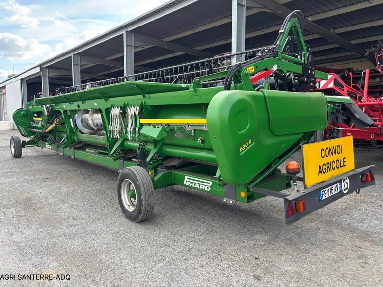Moissonneuse batteuse JOHN-DEERE T660