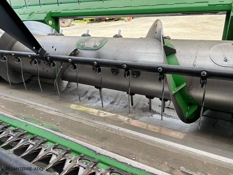 Moissonneuse batteuse JOHN-DEERE T660