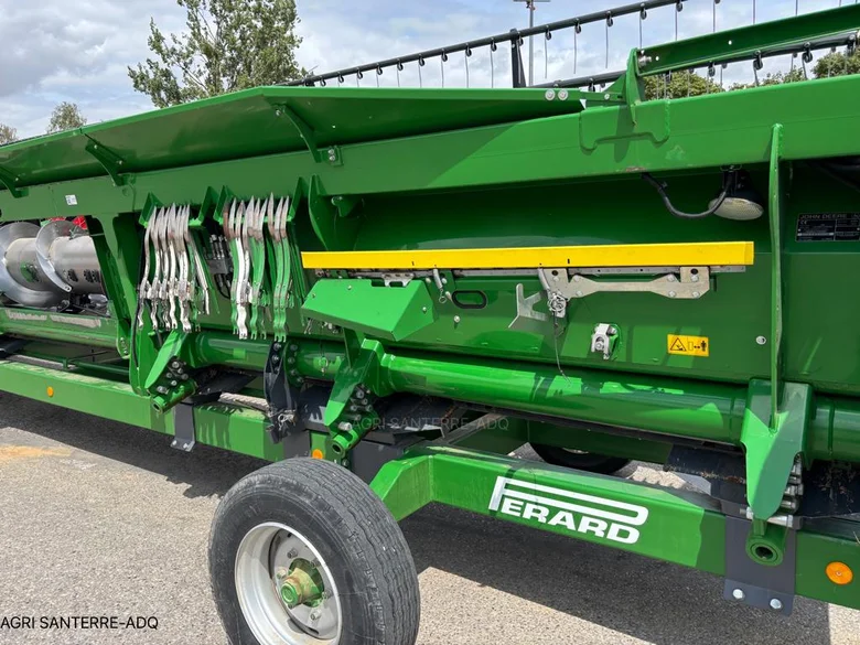Moissonneuse batteuse JOHN-DEERE T660