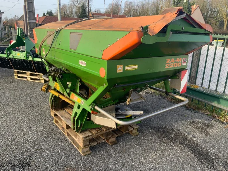 Pulvérisateur et distributeur à engrais AMAZONE ZAM NOVIX 2200