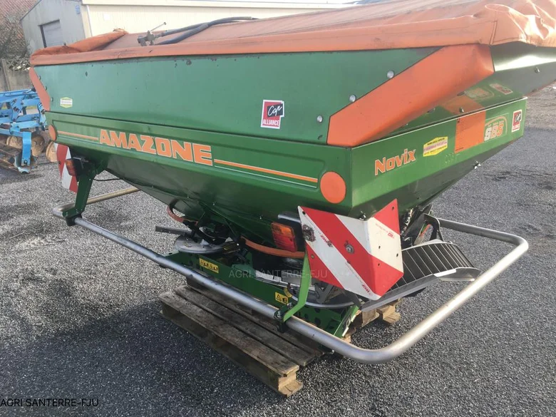 Pulvérisateur et distributeur à engrais AMAZONE ZAM NOVIX 2200