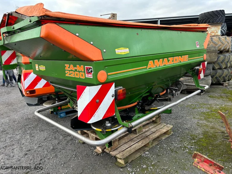 Pulvérisateur et distributeur à engrais AMAZONE ZAM NOVIX 2200