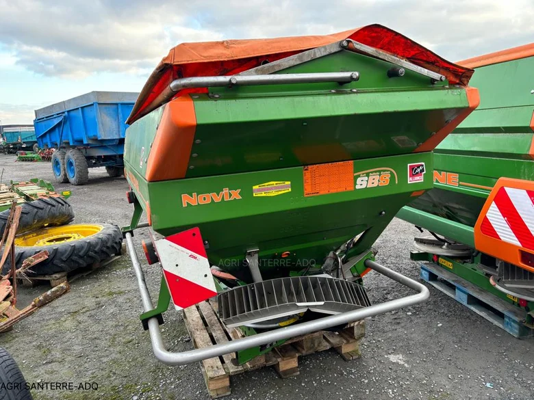 Pulvérisateur et distributeur à engrais AMAZONE ZAM NOVIX 2200