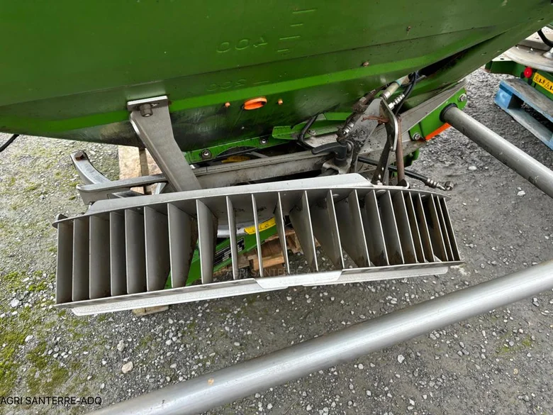 Pulvérisateur et distributeur à engrais AMAZONE ZAM NOVIX 2200