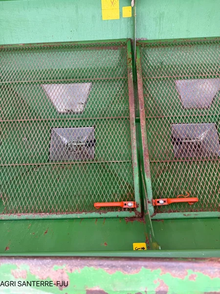 Pulvérisateur et distributeur à engrais AMAZONE ZAM NOVIX 2200