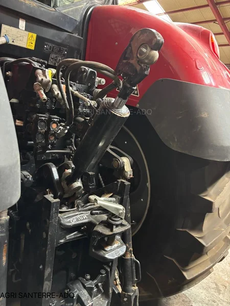 Tracteur CASE IH OPTUM 300 CVX