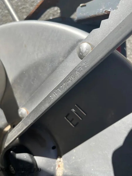 Pulvérisateur et distributeur à engrais SULKY X50