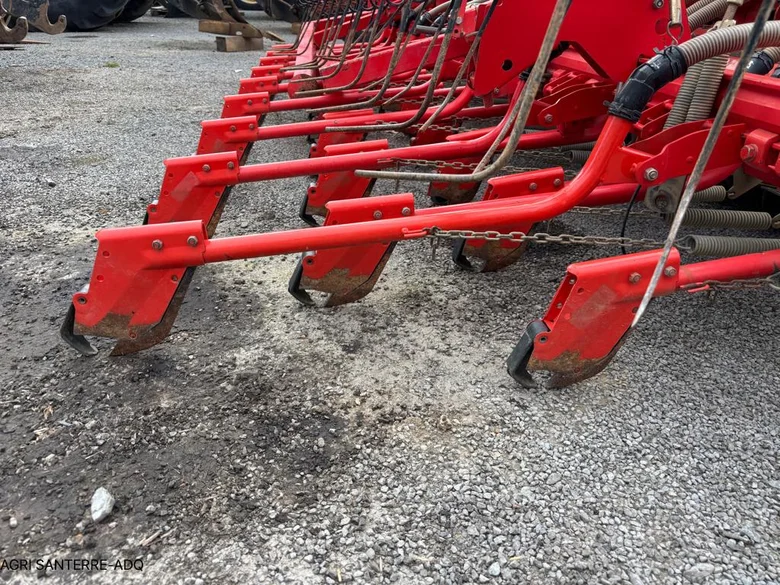 Semoir KUHN VENTA AL 401