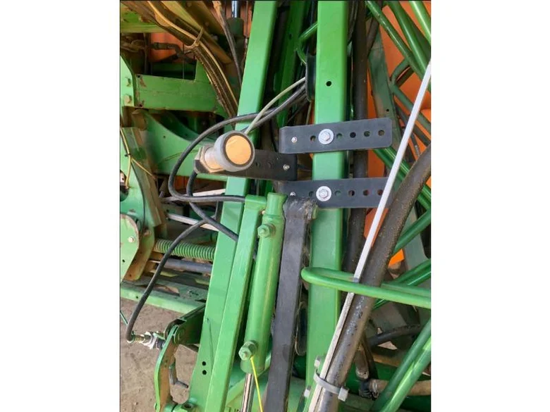 Pulvérisateur et distributeur à engrais AMAZONE UF 1201