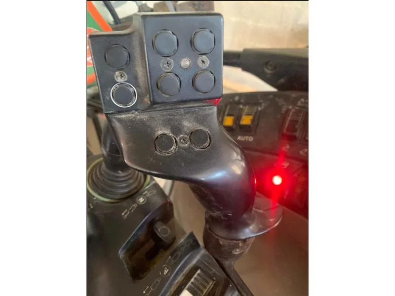 Pulvérisateur et distributeur à engrais AMAZONE UF 1201