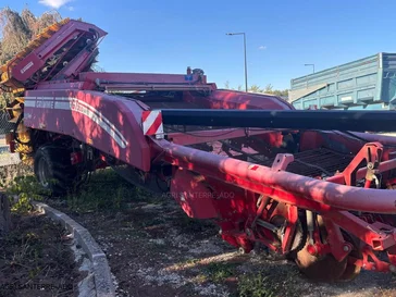 Arracheuse de pomme de terre GRIMME GT 300