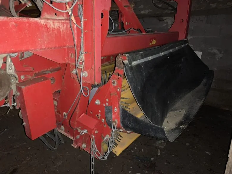 Arracheuse de pomme de terre GRIMME GT 300