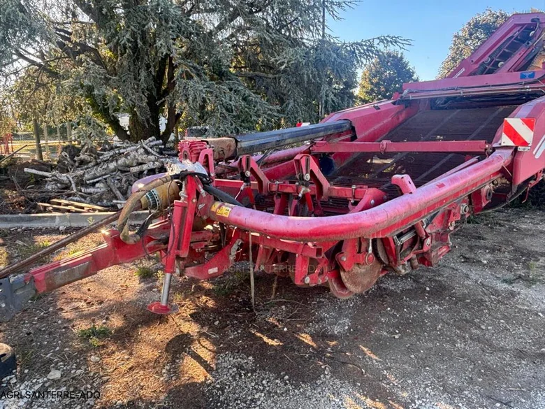 Arracheuse de pomme de terre GRIMME GT 300