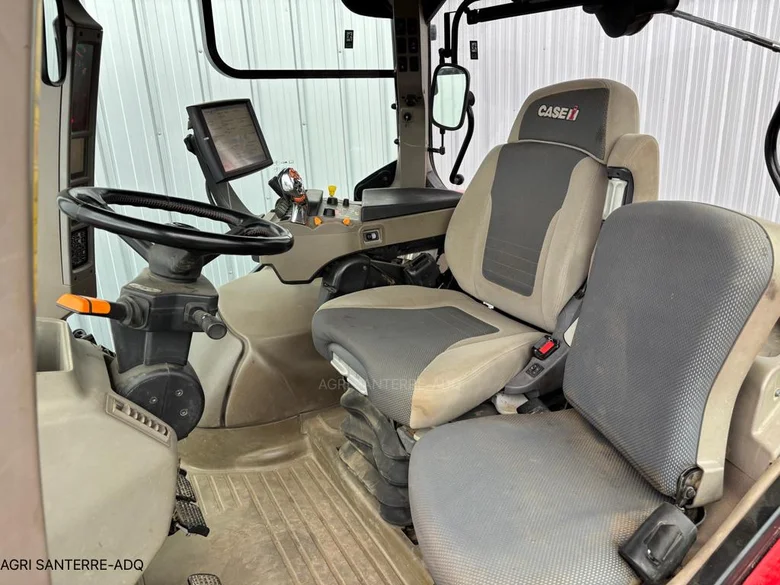 Tracteur CASE IH OPTUM 270 CVX